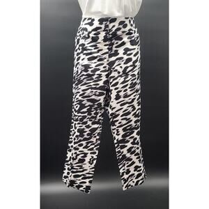 New York & Co, 7th Ave Pants Slim/Straight Crop in leopard print sz 14 Mob Wife